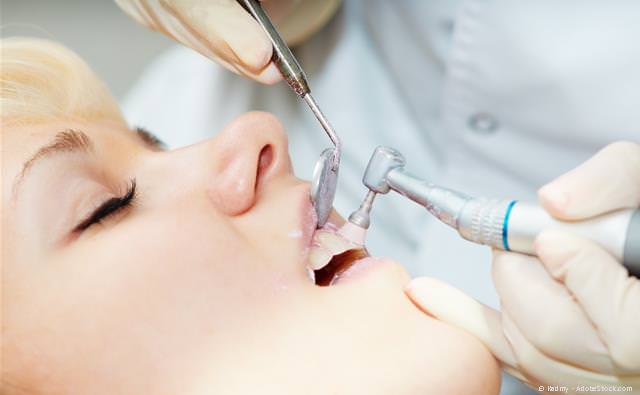 Prophylaxe und Professionelle Zahnreinigung für gesunde Zähne und gesundes Zahnfleisch