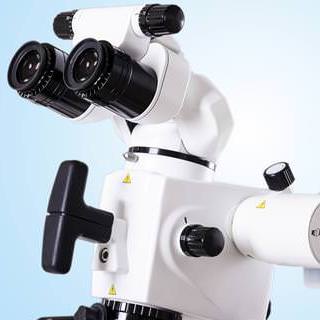 Op-Mikroskop für Wurzelbehandlungen